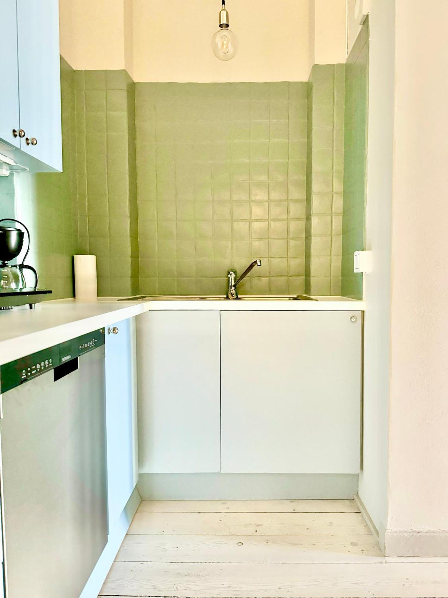 Laegenhet Med Fantastiskt Laege Apartman Stockholm Kültér fotó